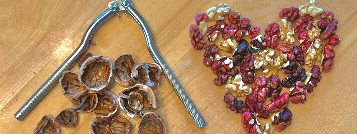 Red Walnuts In Shell (Organic, Raw, Unpasteurized) image 5