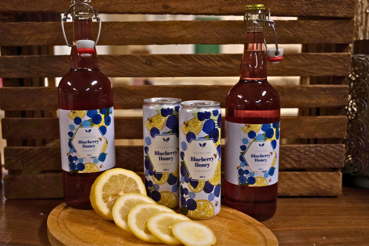 Sparkling Blueberry Honey Lemonade