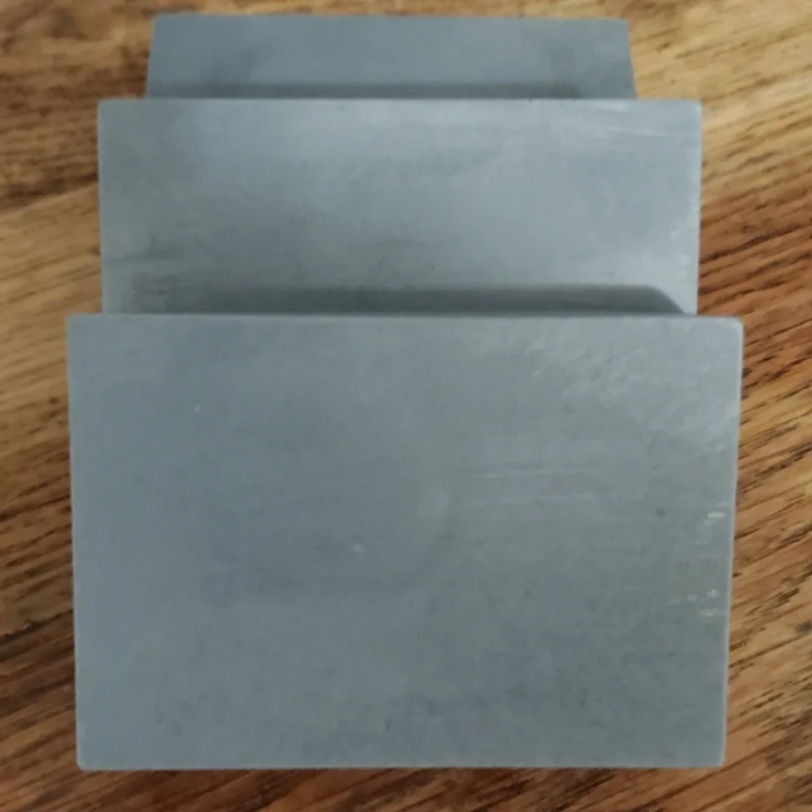 Charcoal & Tea Tree