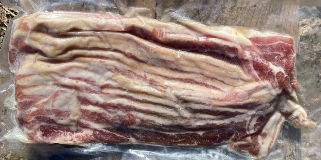 Berkshire Hickory-Smoked, Sugar-Cured Bacon image 3